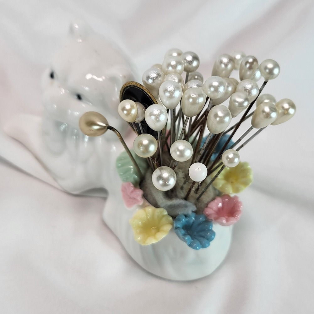 Vintage Ceramic White Cat Pin Cushion with Pearlized Hat Pins Floral Detail - Picture 10 of 13